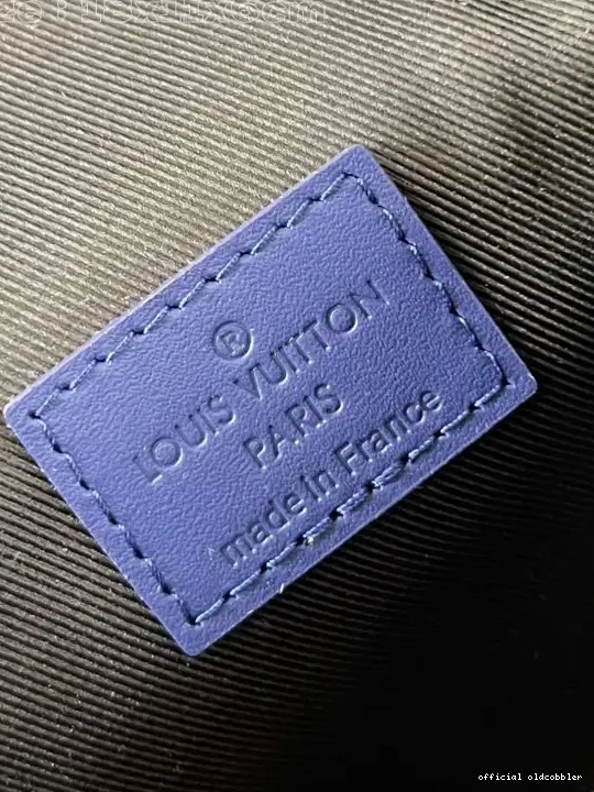 Official oldcobbler LOUIS Wearable Wallet-18*11*6.5CM Steamer VUITTON 0526